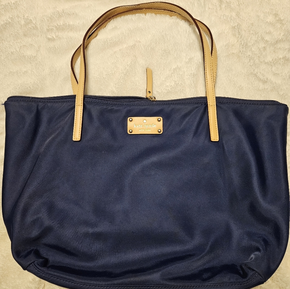 Kate Spade navy tote-needs some minor repair/work